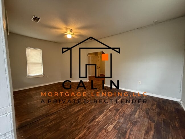 Building Photo - 1247 Carr Ave