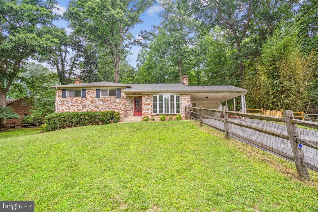 Foto principal - 100 Carlisle Dr