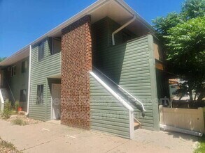 Building Photo - 1900 Chalcis Dr