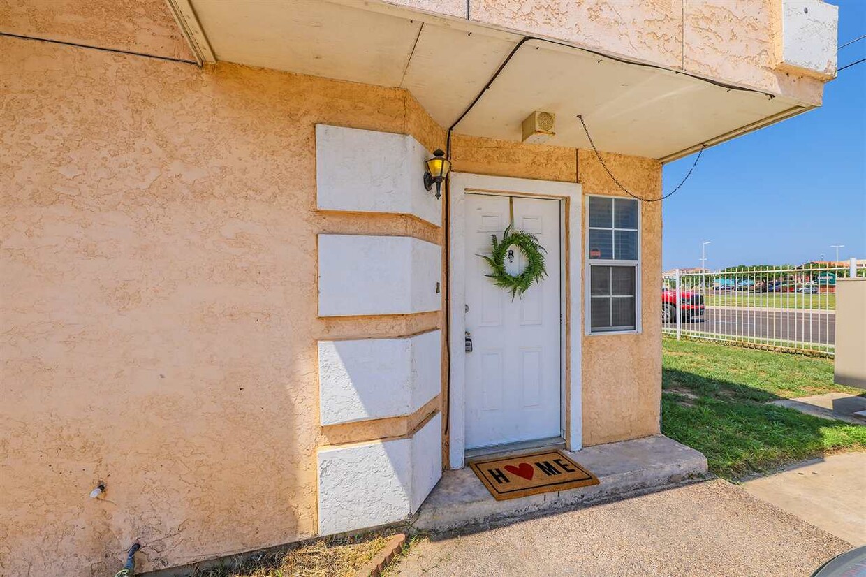 Foto principal - 4018 N Meadow Ave