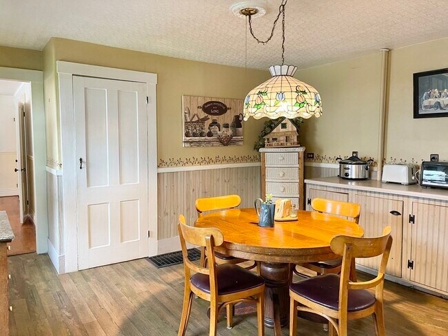 Foto del edificio - 196 Main St