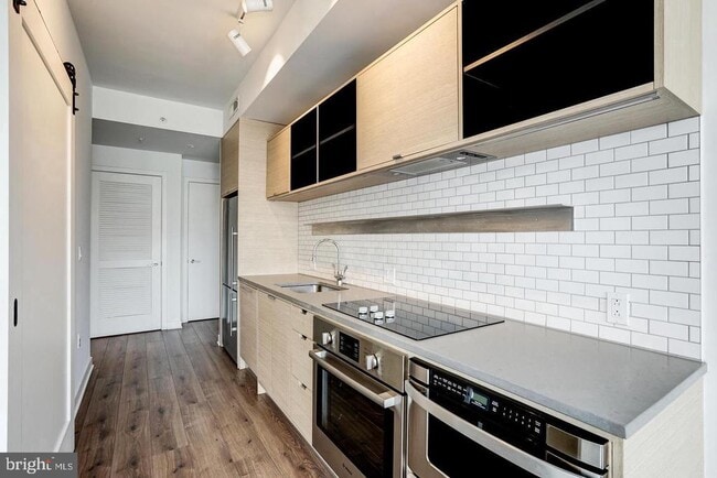 Foto del edificio - 2030 8th St NW