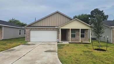 Building Photo - 14190 Green Wing Cir