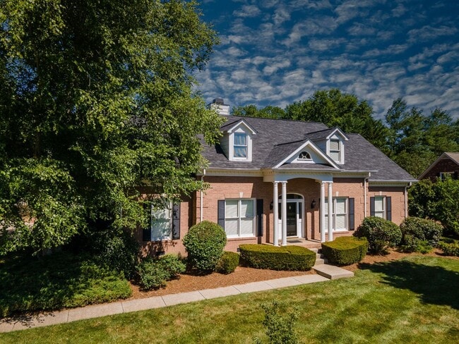 Building Photo - 2008 Hunterwood Dr