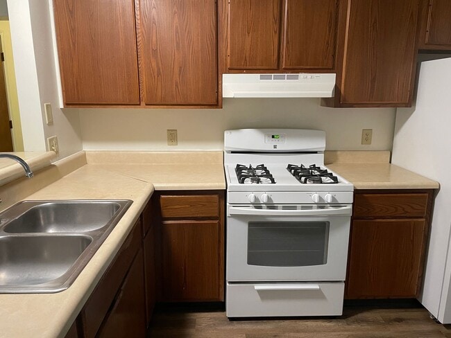 Foto del edificio - 1606-3