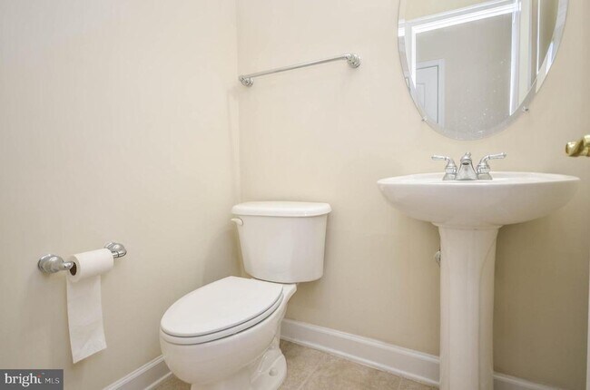 Foto del edificio - 307 Ridgemont Ave