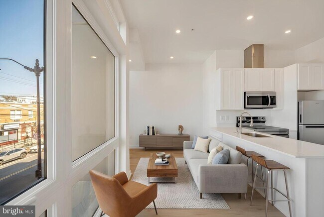 Foto del edificio - 710 Kennedy St NW