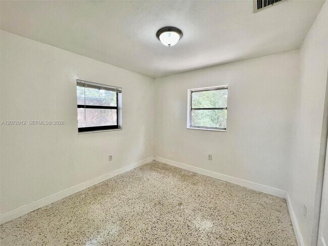 Building Photo - 2460 NW 179th St