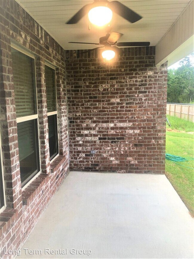 Building Photo - 3 br, 2 bath House - 931 Gibson Court