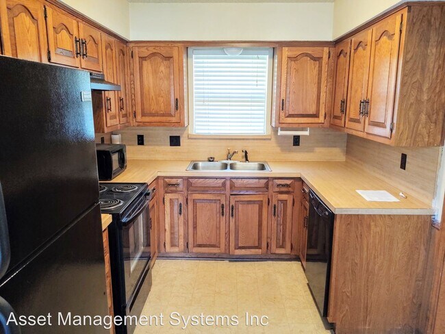 Foto del edificio - 2 br, 1 bath House - 1702 Broadway