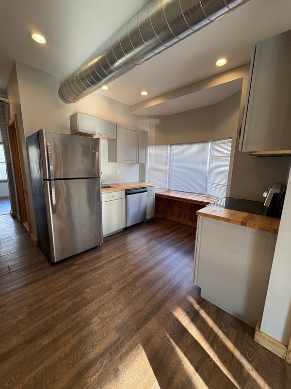 Foto del edificio - 3 102nd St