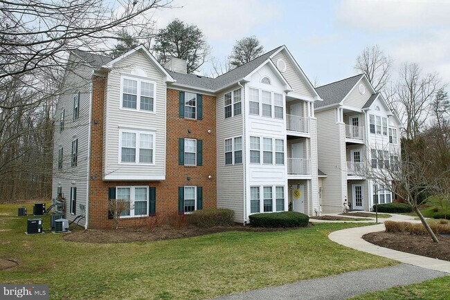 Foto del edificio - 8702 Natures Trail Ct