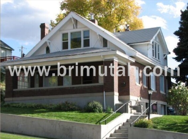 Primary Photo - 1258 E Emerson Ave