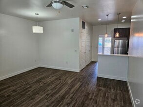 Building Photo - 8053 E Thomas Rd