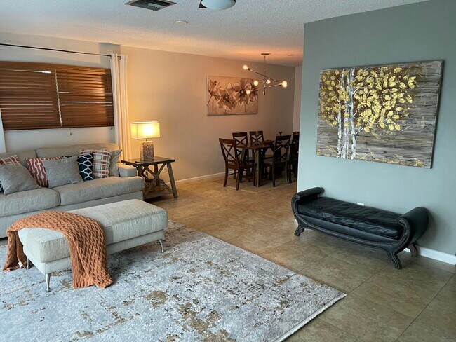 Foto del edificio - 187 Auburn Dr