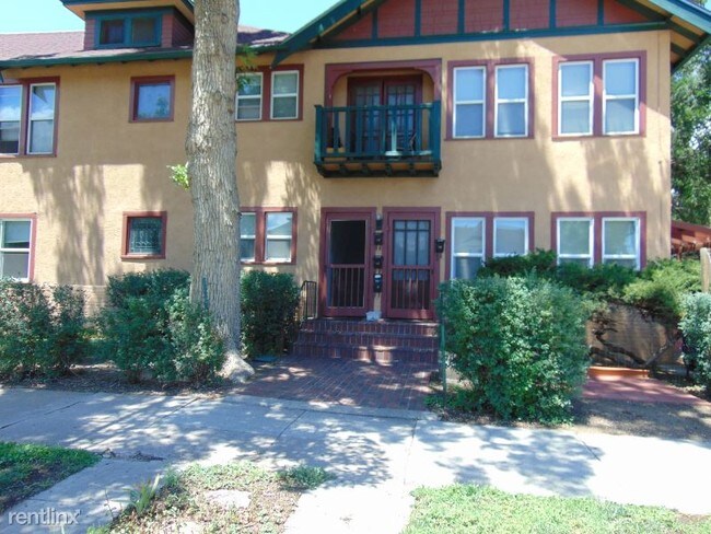 Foto del edificio - 1001 N Weber St