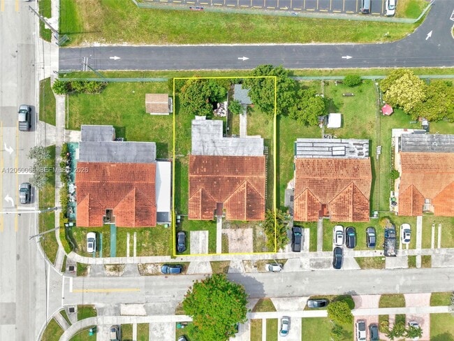 Foto del edificio - 9720 SW 37th Terrace