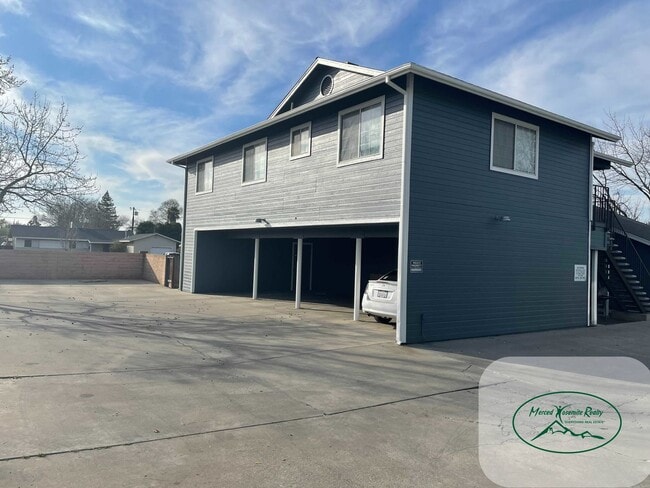 Building Photo - 1706 Elayne Dr