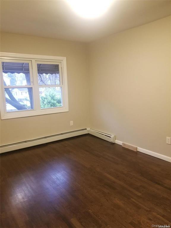 Foto del edificio - 99-01 216th St