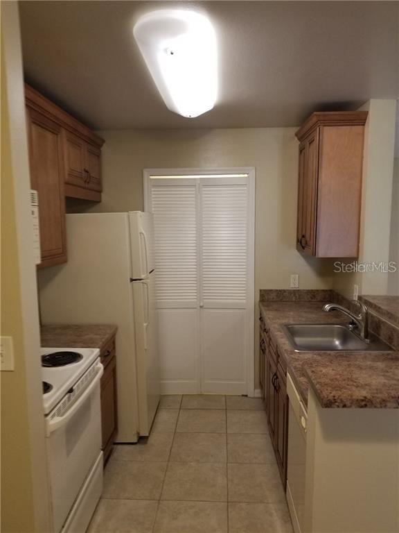 Foto del edificio - 6178 Westgate Dr