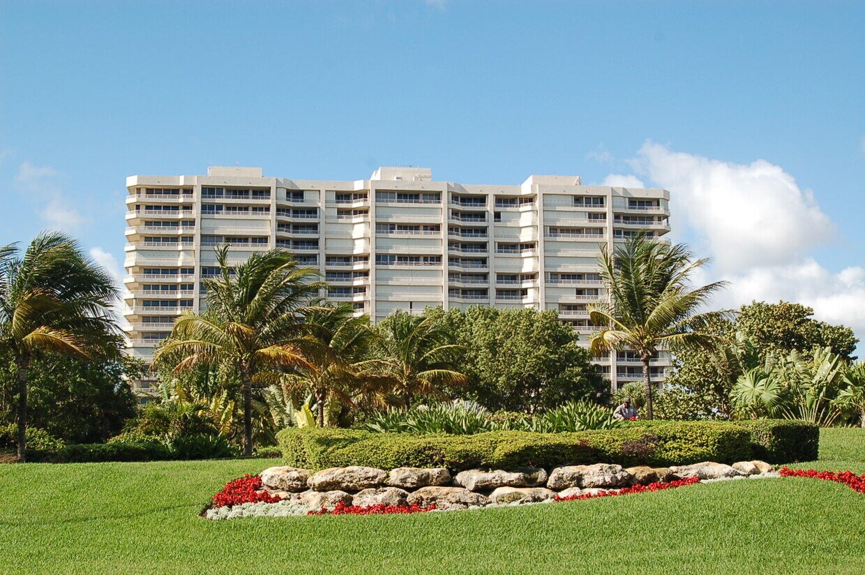 4101 N Ocean Blvd Unit 109, Boca Raton, FL 33431 Condo for Rent in