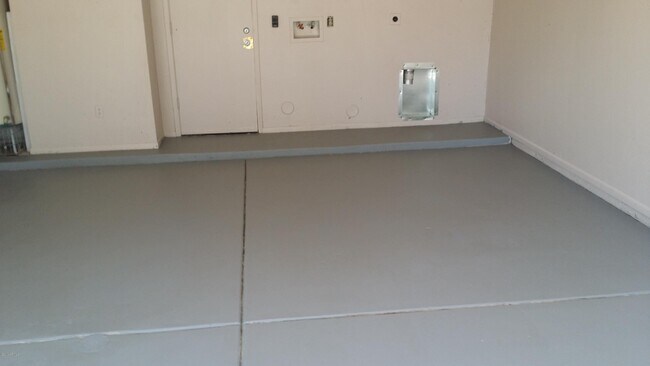 Foto del edificio - 7766 N 19th Dr