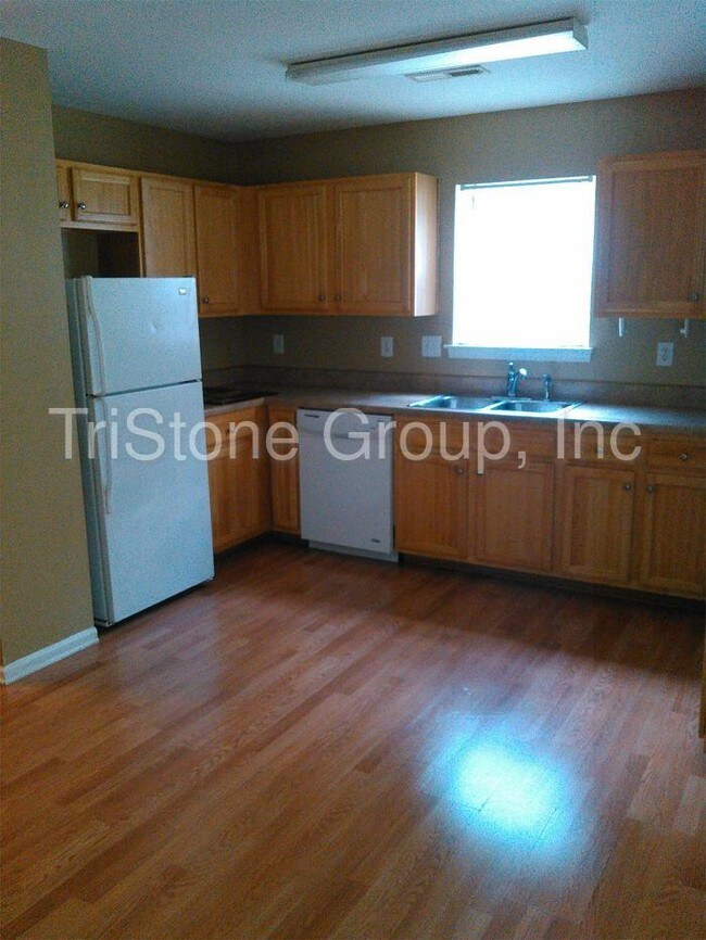 Building Photo - 6806 Campbell Burn Ct