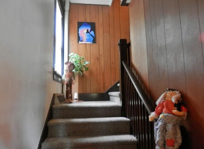 Foto del edificio - 720 E Ludington Ave