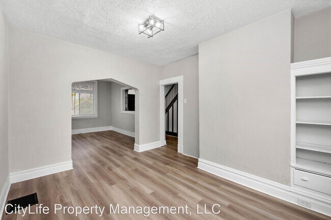 Building Photo - 4 br, 1 bath House - 131 Carrick Ave