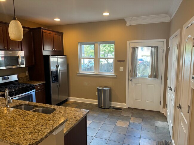 Building Photo - 29 Lord Nickens St