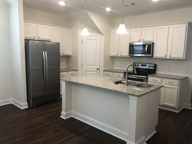 Foto del edificio - 14 Dogwood Circle