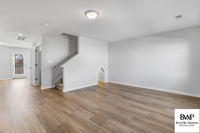 Foto del edificio - 1050 Astoria Dr