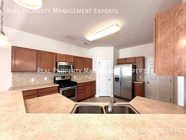Building Photo - 6524 Portland Rose Ln