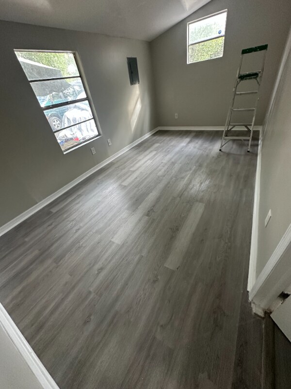 Foto del edificio - 8359 Walden Rd