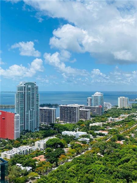 Building Photo - 1300 S Miami Ave