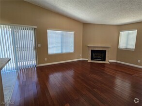 Building Photo - 1575 W Warm Springs Rd