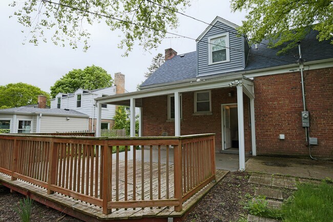 Back Patio - 600 Ardmore Ter