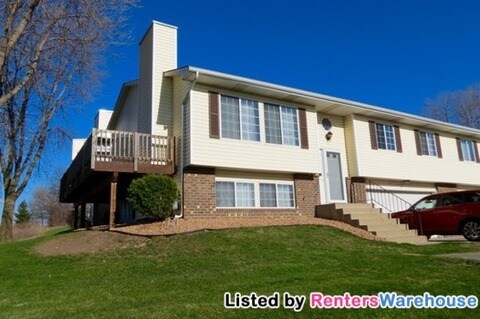 Foto principal - 4443 Clover Ln