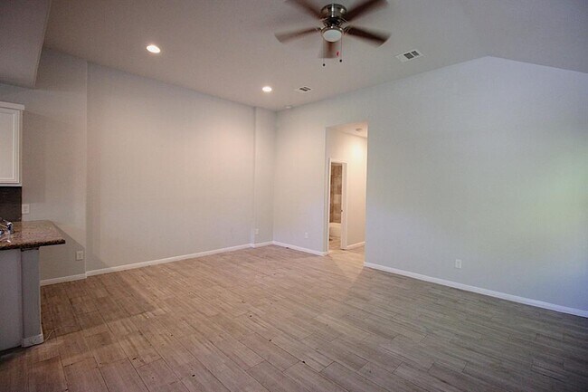 Building Photo - 3702 Wylie St