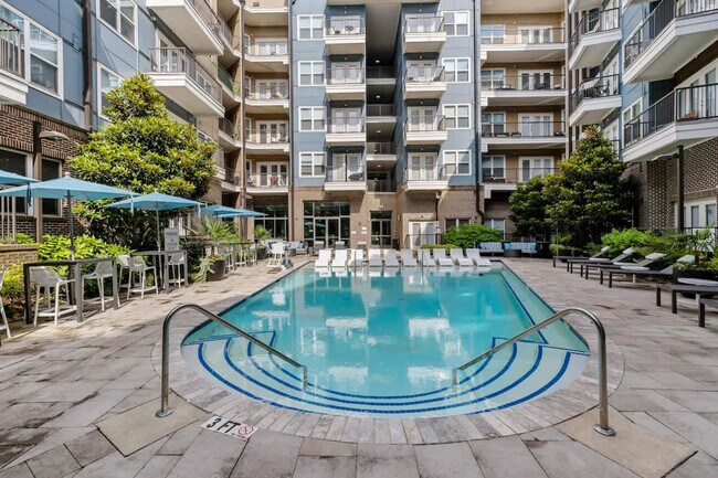 Foto del edificio - 205 S Kings Dr