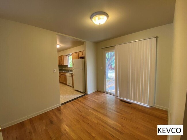 Foto del edificio - Incredibly Spacious House!