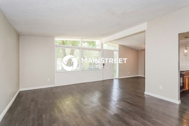 Building Photo - 3 Bedroom Pet-Friendly Home in FLORISSANT, MO with Main Street Renewal