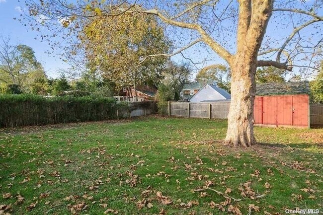 Foto del edificio - 100 Terry Ct