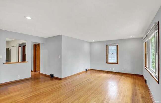 Foto del edificio - 905 S Henderson St