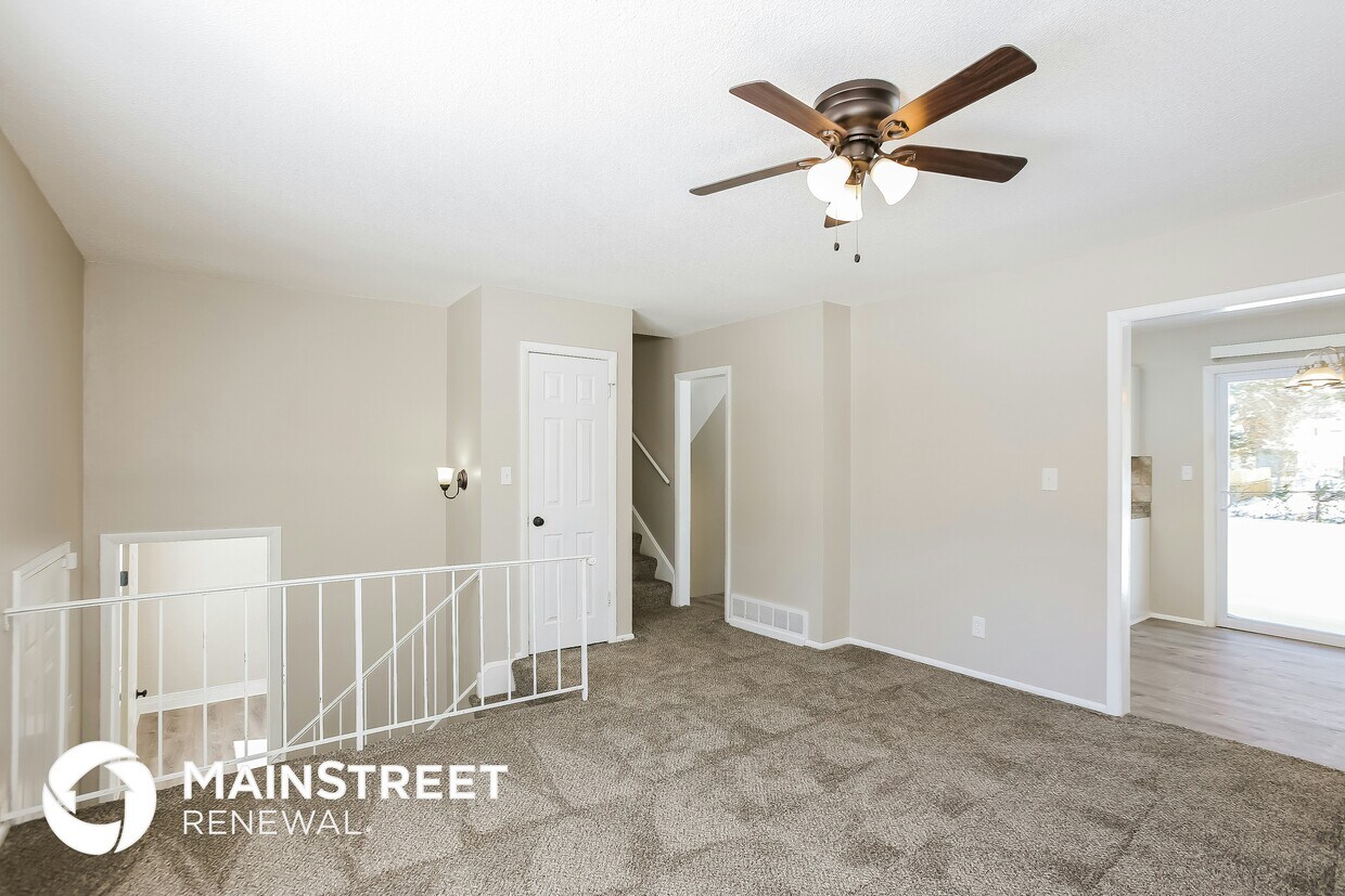 Foto principal - 9306 Fairwood Dr