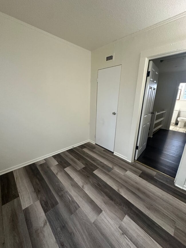 Building Photo - 52 Riley Manor Cir