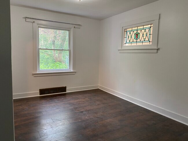 Dining Room - 727 Maytide St