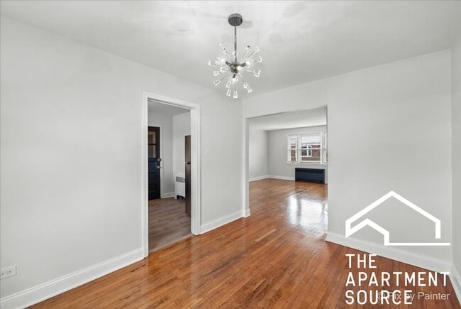 Photo - 2727 W Berwyn Ave Apartment