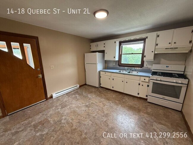 Foto del edificio - 14-18 Quebec St-Unit 2L