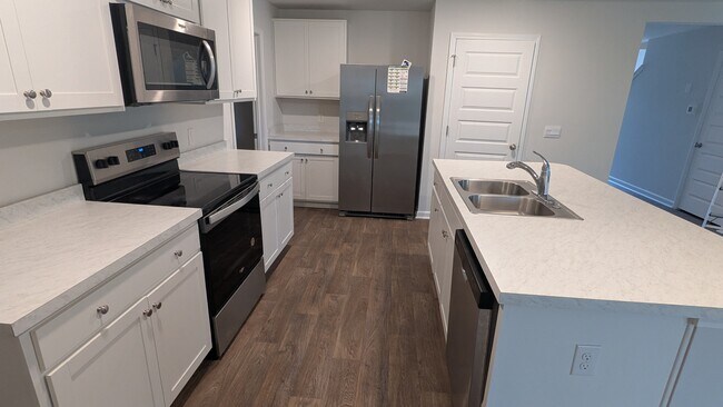 Foto del edificio - 131 Ellie Wy